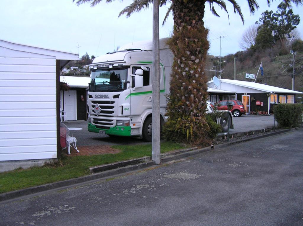 Coachman Motel Taihape Eksteriør bilde
